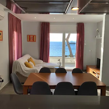 Almadrava Beach House By Veuras El Mar Roses