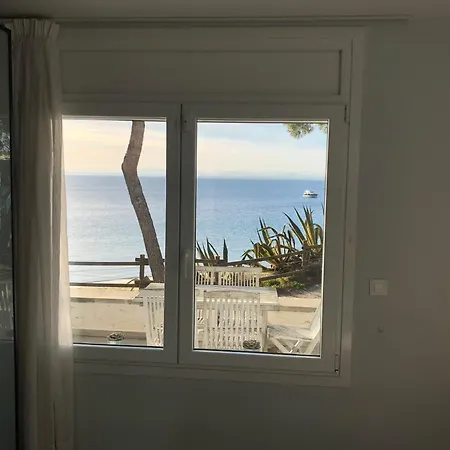 Almadrava Beach House By Veuras El Mar Roses
